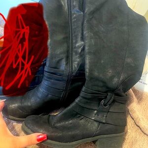 Baretrap mid calf boots